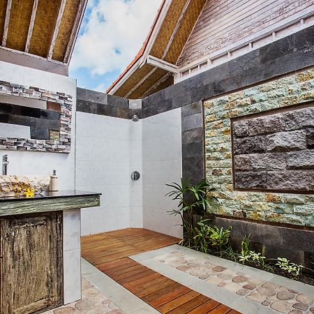 The Palm Grove Villas Lembongan Exterior foto